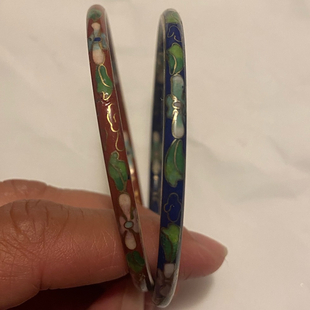 Two floral bracelets - great condition. Approx 21/2 inches across bracelet.